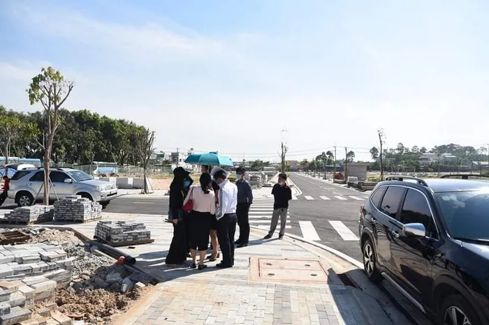 Đón đầu cầu nghìn tỷ, giới đầu tư rục rịch 